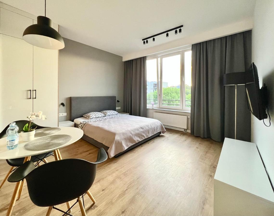 K22 Warszawa Zachodnia Slawinska 502 Apartment Exterior photo